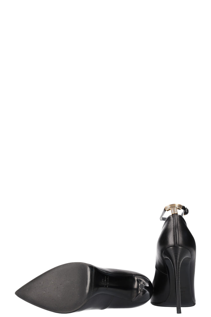 TOM FORD Pumps Black