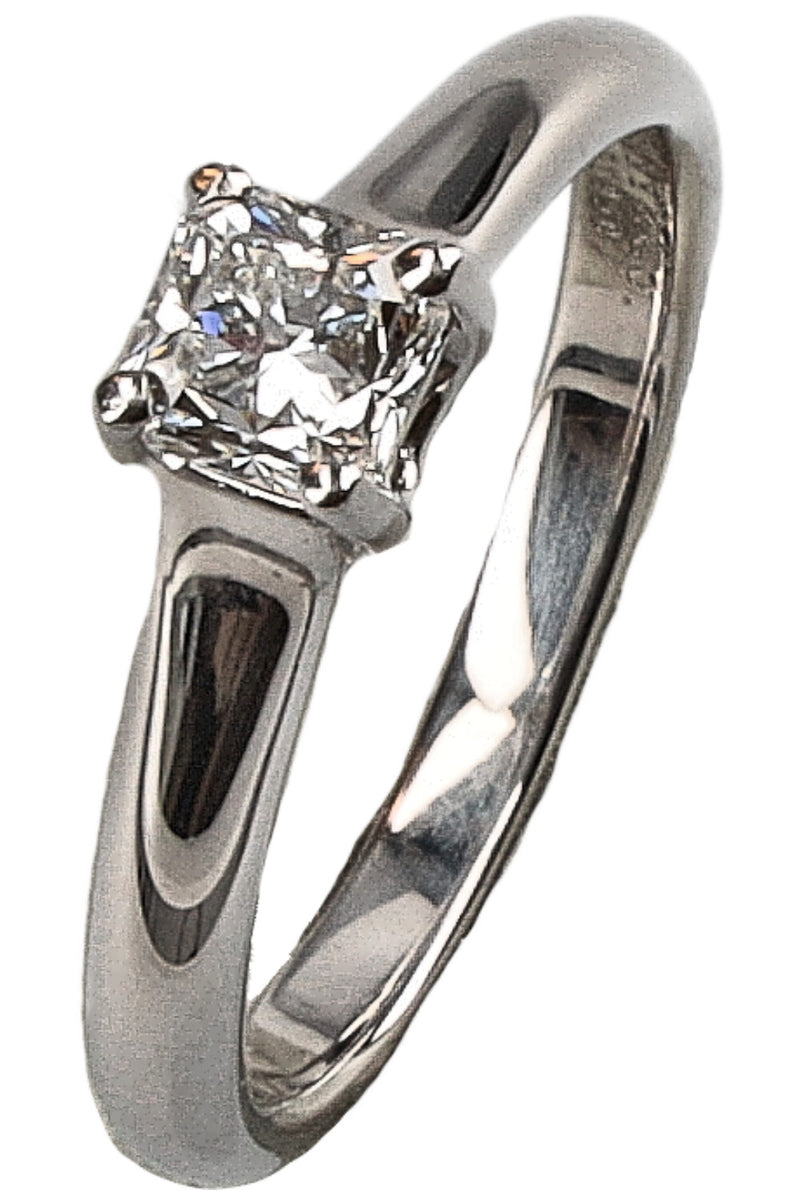 TIFFANY&CO. Lucida Diamond Ring