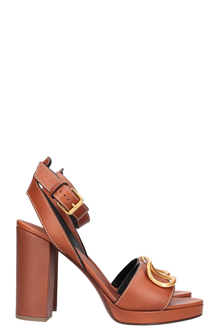 VALENTINO Sandals V logo