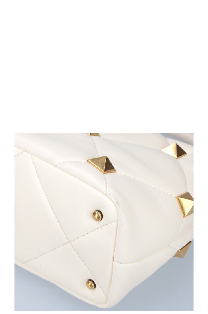 VALENTINO Roman Stud The Handle Bag Ivory