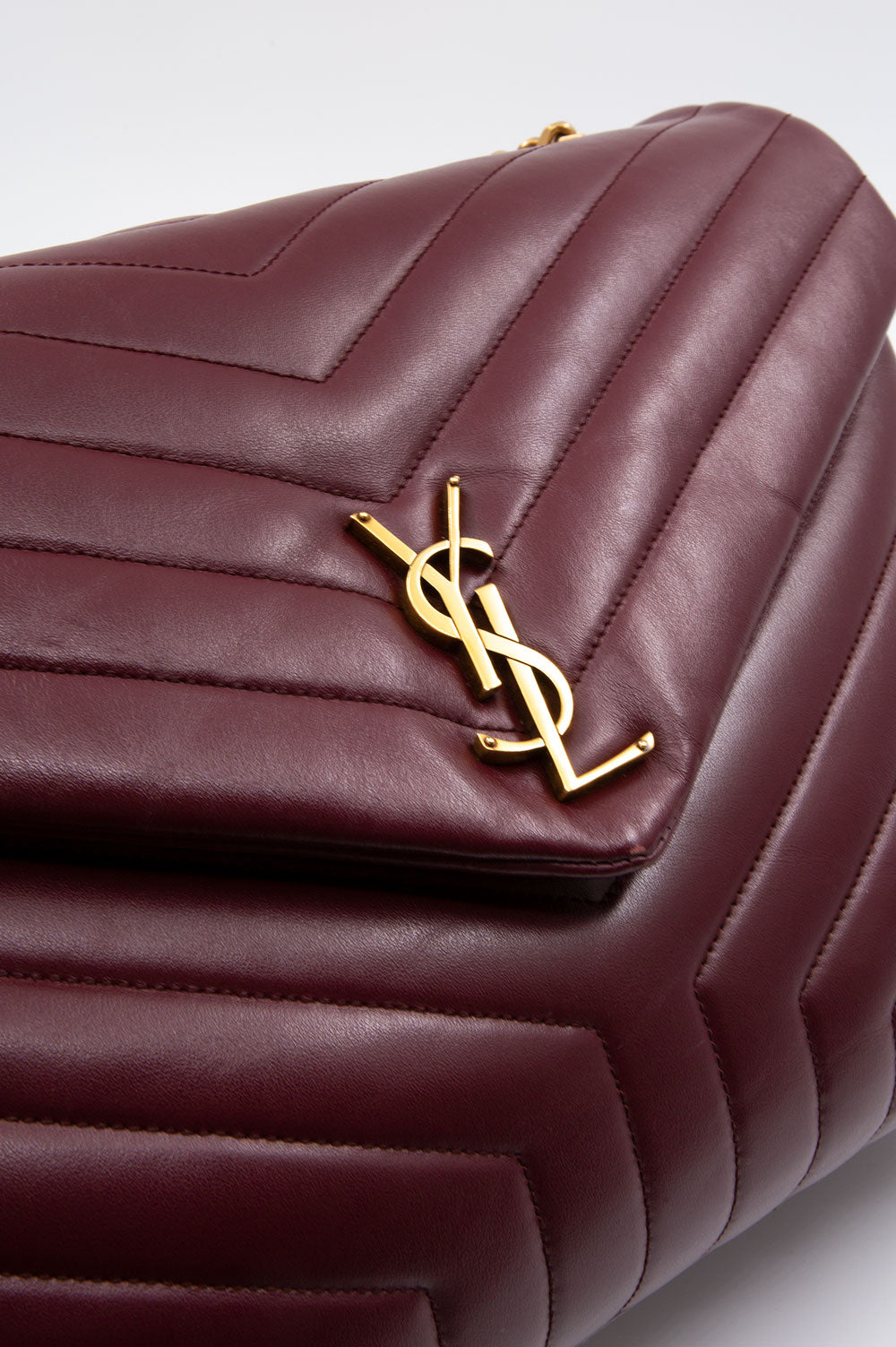 SAINT LAURENT Sac Loulou Grand